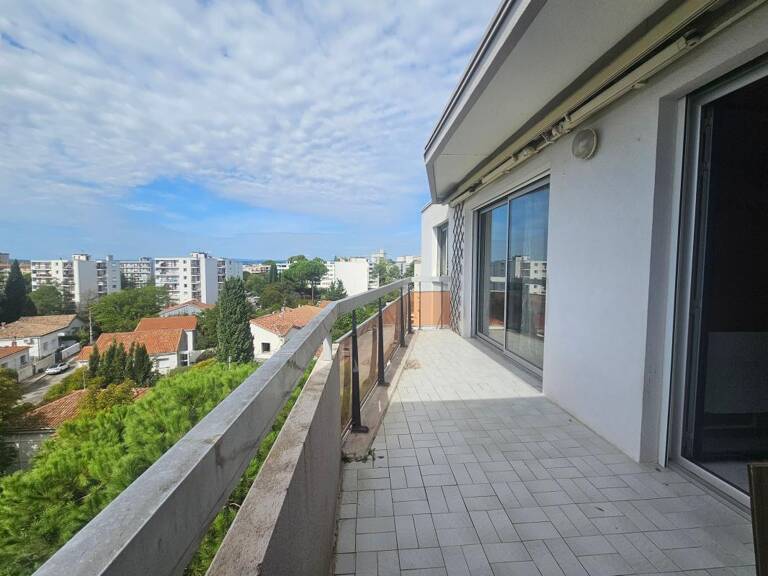 Montpellier (Alco) - T3 lumineux en dernier étage avec terrasse & vue dégagée — photo 1