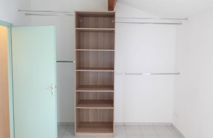 Maison Villeneuve Les Maguelone 3 pièce(s) 70.74 m2 — photo 4