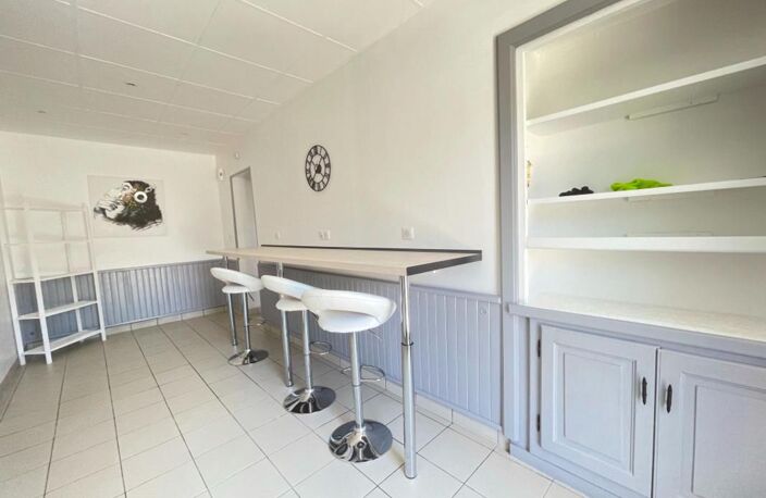 Maison À Louer — photo 2