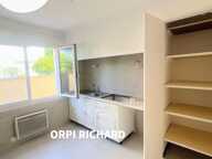 A LOUER REZ DE JARDIN T2 DE 65M2 — photo 4