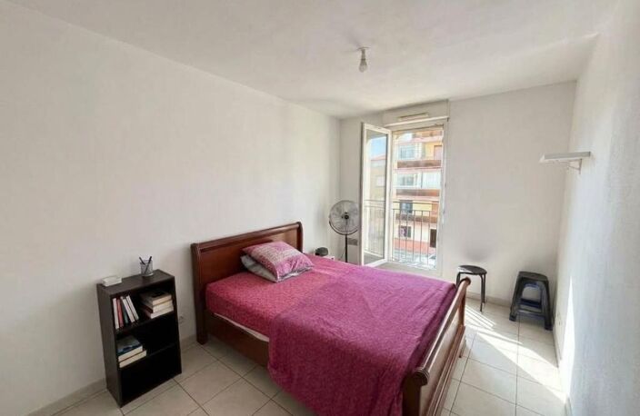 Toulon Ouest – quartier ouest T3 avec loggia et garage — photo 3