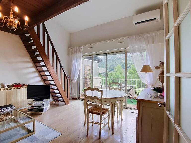 A vendre TOULON OUEST appartement T2 en duplex avec balcon, parking et cave — photo 1