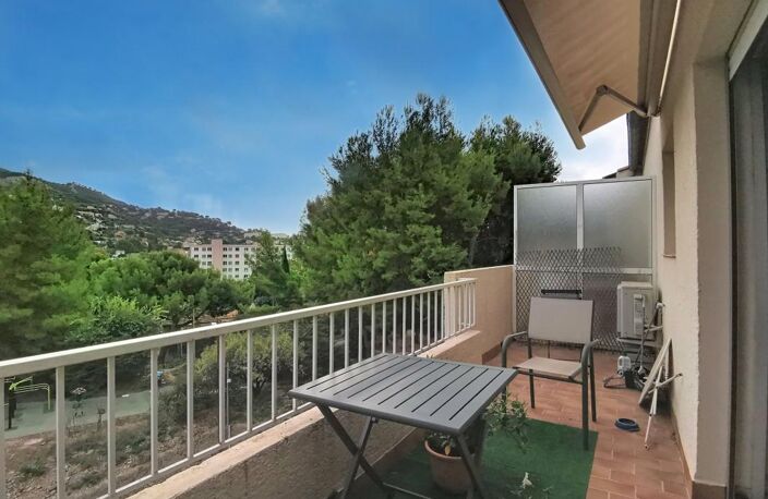 A vendre TOULON OUEST appartement T2 en duplex avec balcon, parking et cave — photo 3