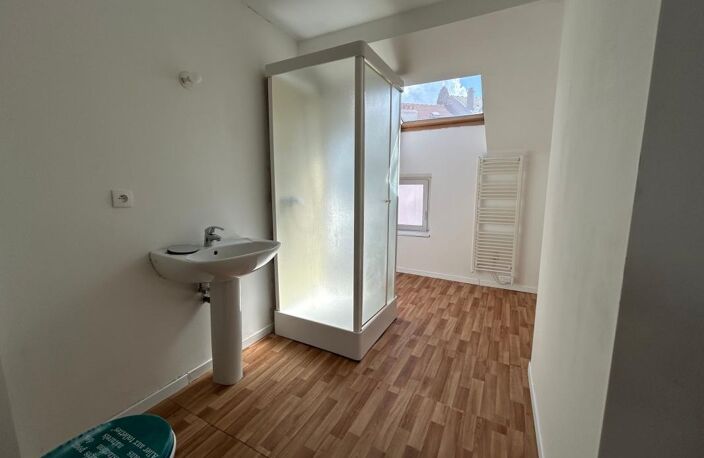 Appartement À Louer — photo 4