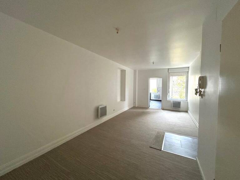 Appartement À Louer — photo 1