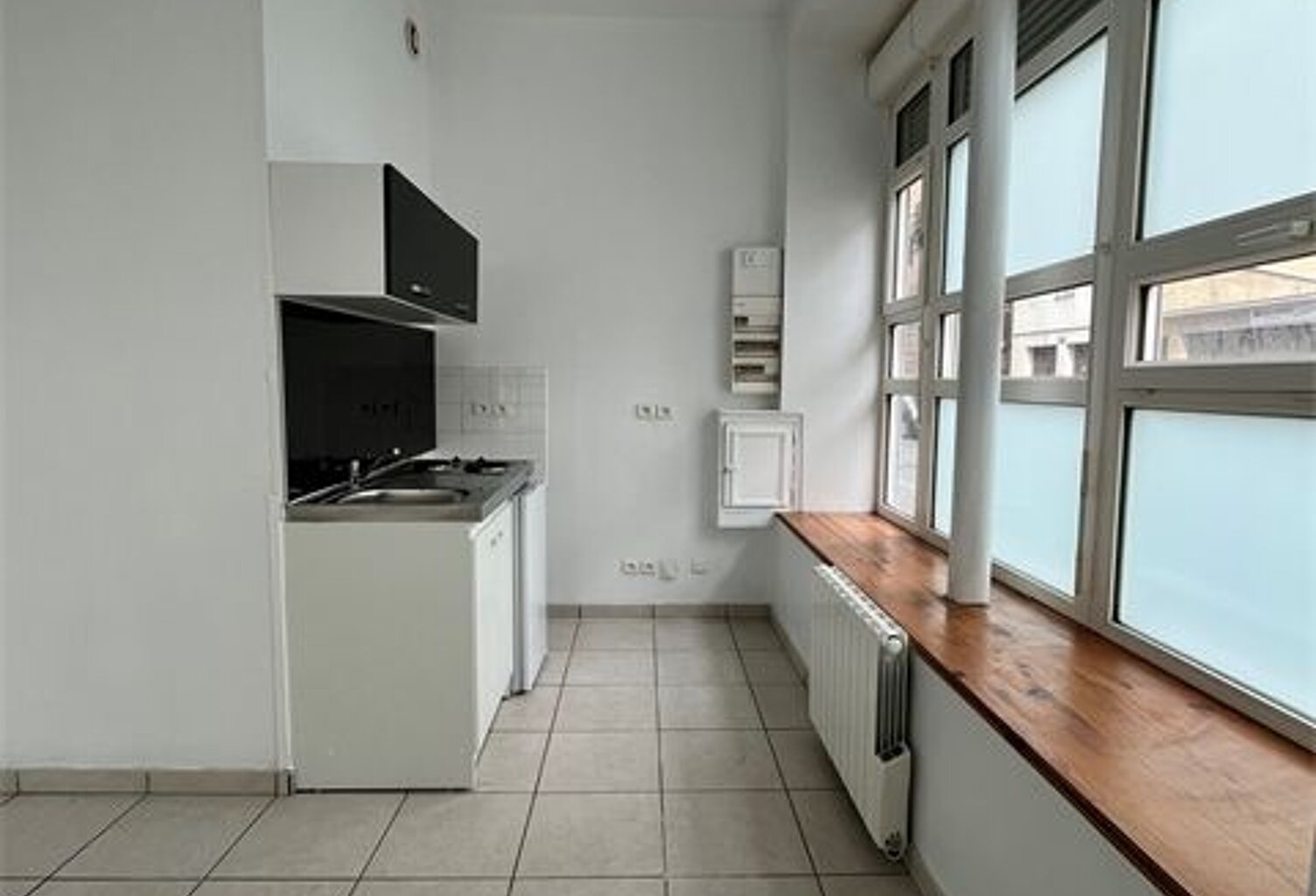 Appartement À Louer — photo 1