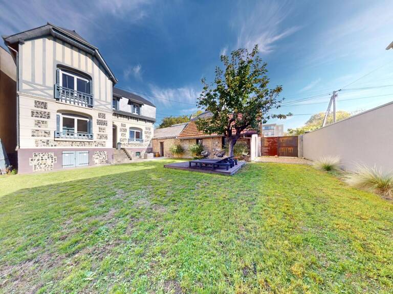 Maison À Vendre — photo 1