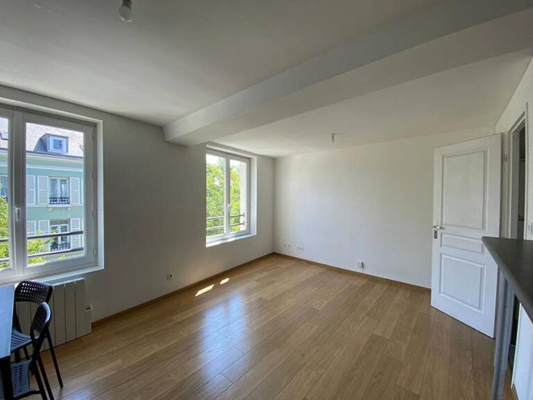 COTY - APPARTEMENT 1 PIECE — photo 1