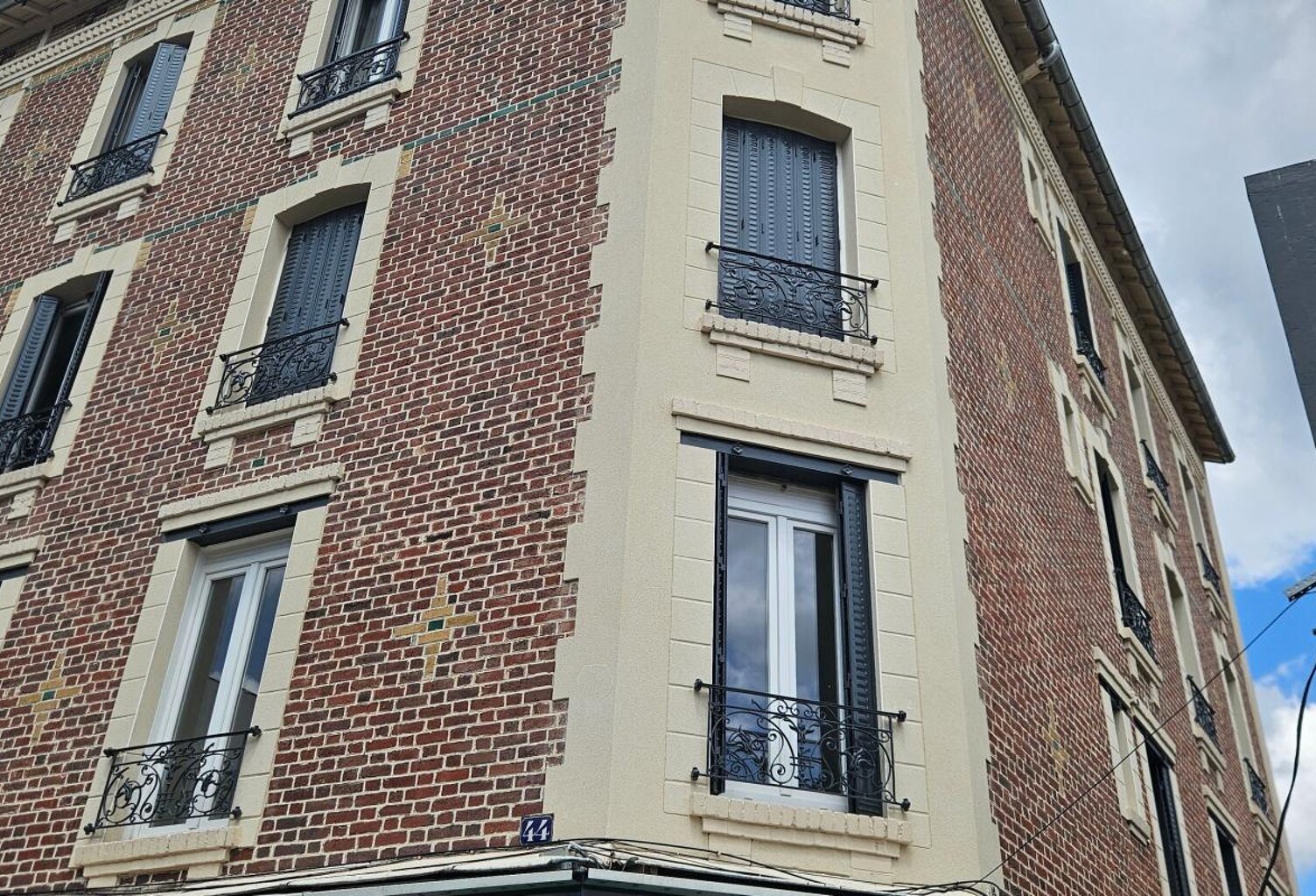 Appartement À Louer — photo 1
