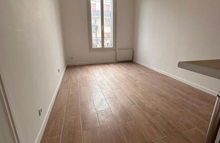Appartement À Louer — photo 3