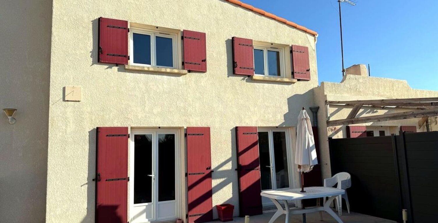 LOCATION MEUBLÉE - SAINT-OUEN-D’AUNIS – MAISON 85 M² – 3 CHAMBRES + BUREAU — photo 1