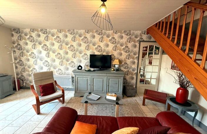 LOCATION MEUBLÉE - SAINT-OUEN-D’AUNIS – MAISON 85 M² – 3 CHAMBRES + BUREAU — photo 3