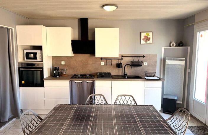 LOCATION MEUBLÉE - SAINT-OUEN-D’AUNIS – MAISON 85 M² – 3 CHAMBRES + BUREAU — photo 4