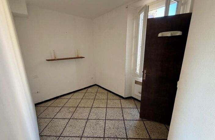 Appartement À Vendre de 22m² situé au premier étage — photo 3