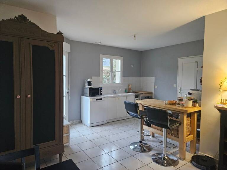 Maison À Louer — photo 1