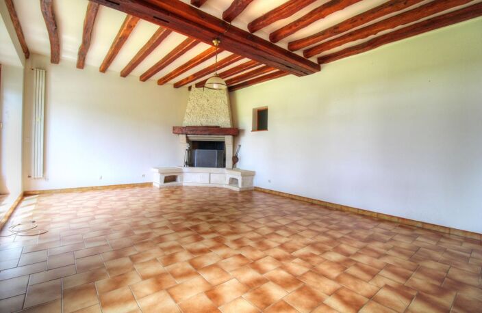Belle maison en campagne avec dépendances — photo 3