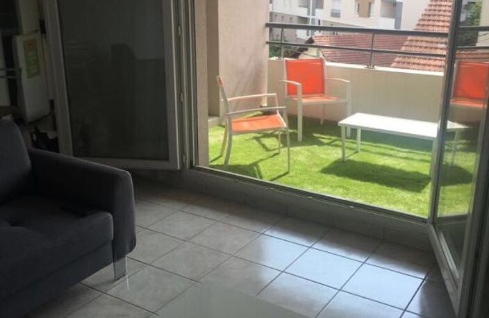 Appartement À Louer — photo 3