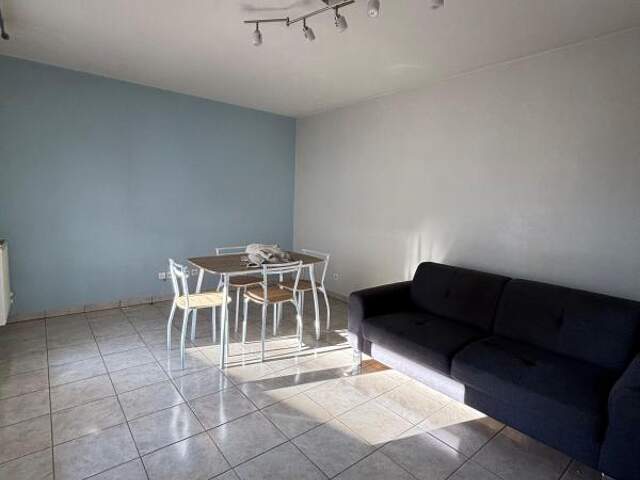 Appartement À Louer — photo du bien