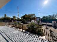 T4 entièrement rénové avec grande terrasse plein sud, garage et prestations soignées — photo 3
