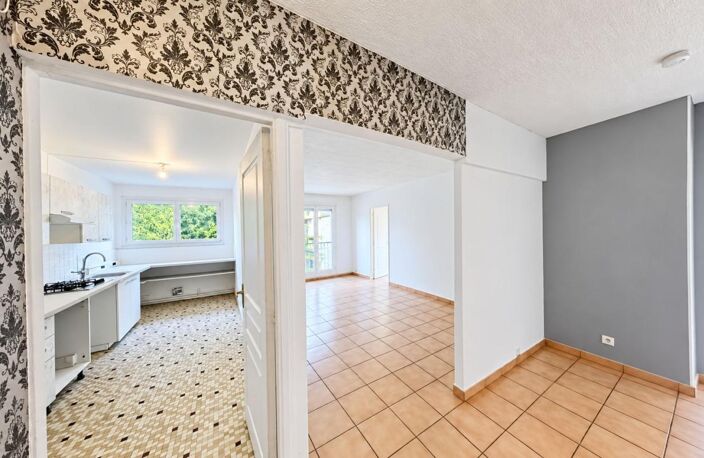Appartement À Vendre T4 Parking et cave — photo 3