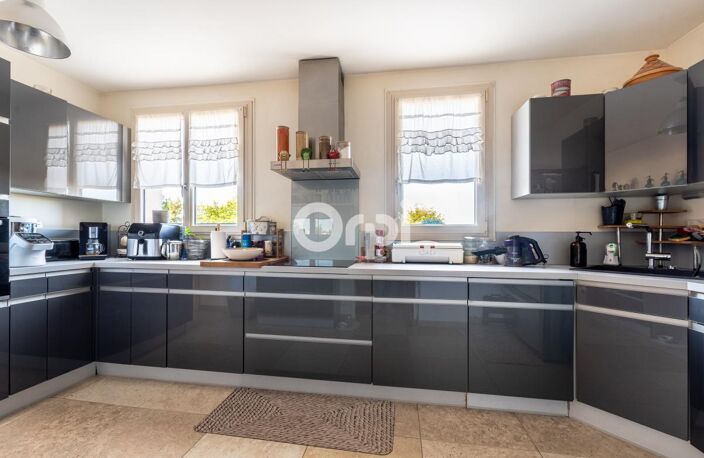 Appartement À Vendre — photo 3