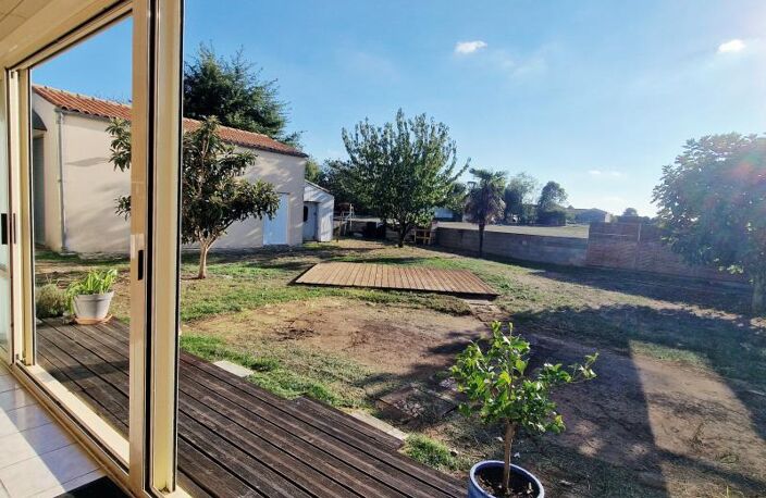 Maison Saint Agnant 7 pièces 156 m² — photo 2