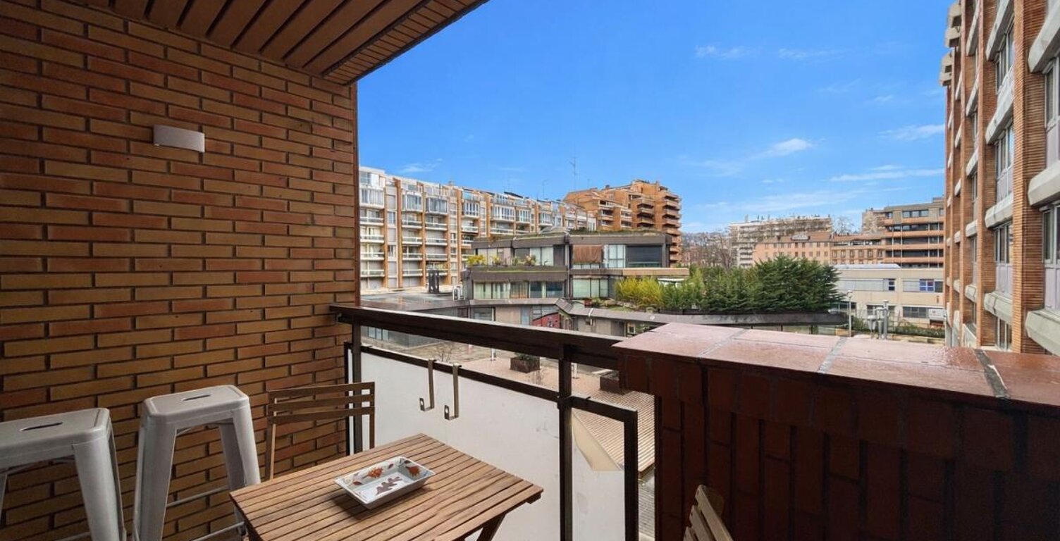 Toulouse Saint-Georges Appartement T3 meublé avec Parking et climatisation — photo 1
