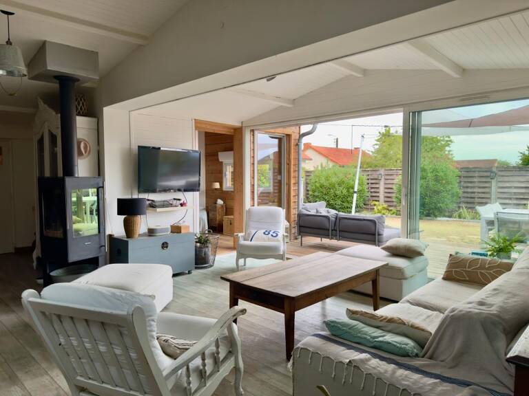 Maison À Vendre — photo 1