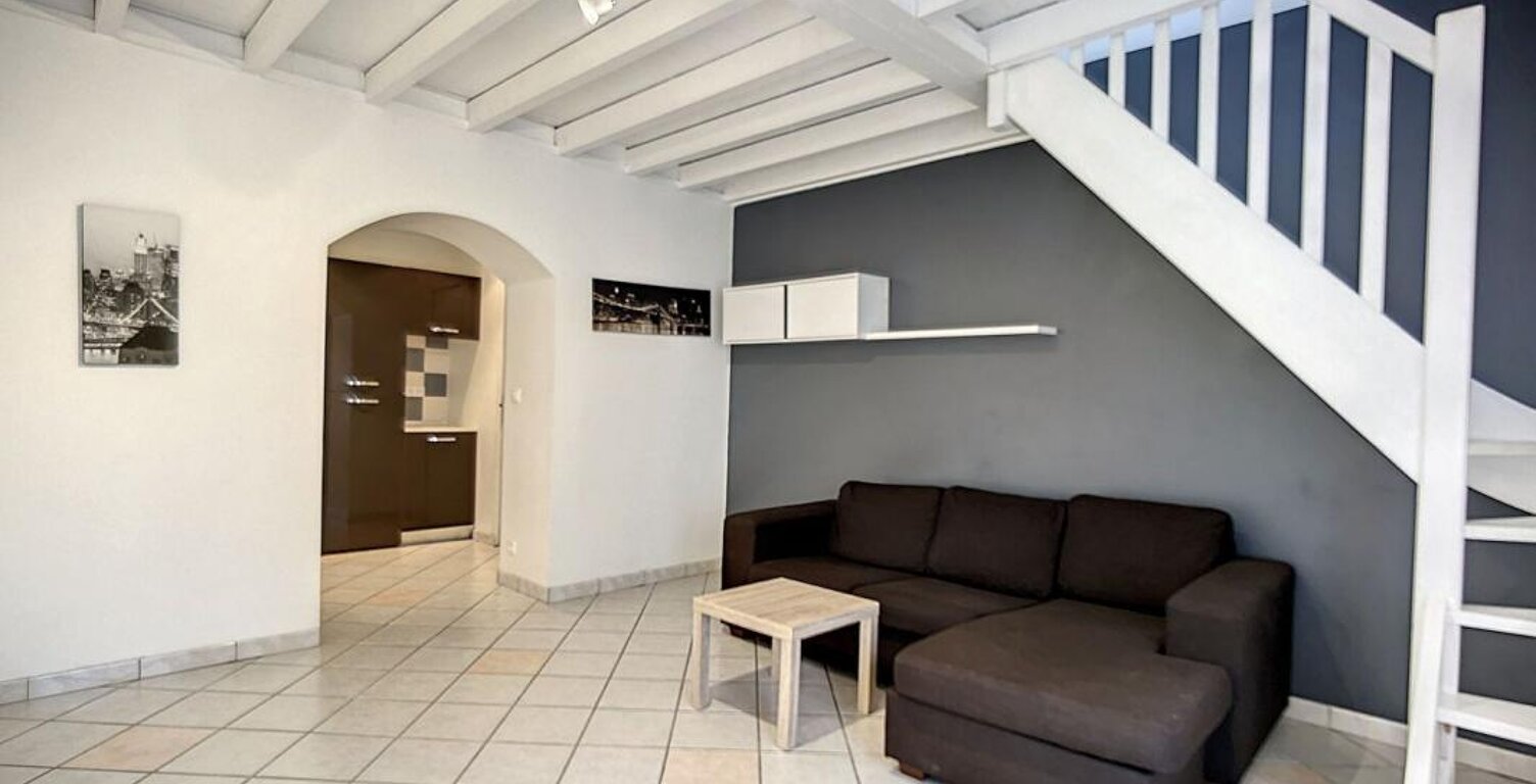Appartement F2 en duplex sur La Ferté St Aubin — photo 1