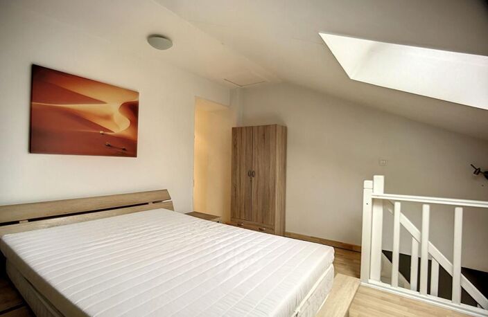 Appartement F2 en duplex sur La Ferté St Aubin — photo 4