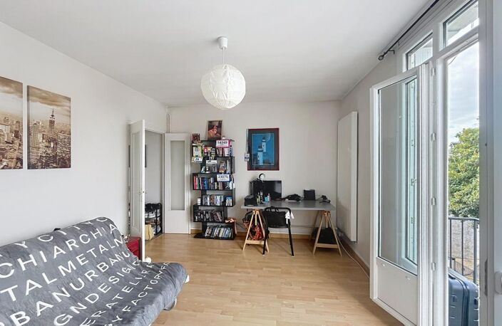 TOURS A VENDRE APPARTEMENT TYPE 1BIS PROCHE DES HALLES — photo 2
