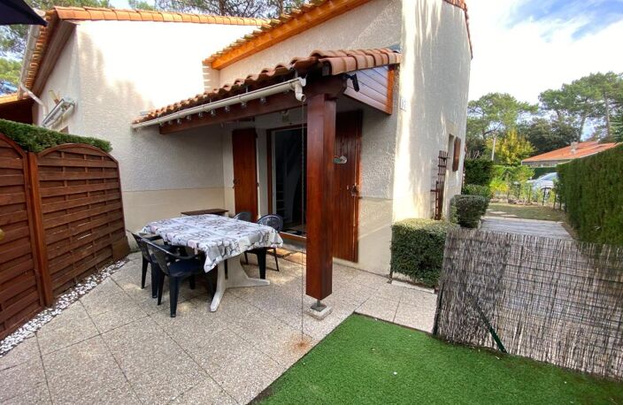LA PALMYRE Maison 3 pièces dans Résidence Boisée avec Piscine, 400m du Centre-Ville — photo 4