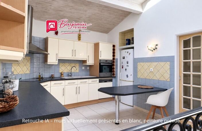 Maison Frejus 4 pièce(s) 110 m2 + double GARAGE - salon / cuisine, 3 chambres, 2 WC, salle d'eau — photo 5