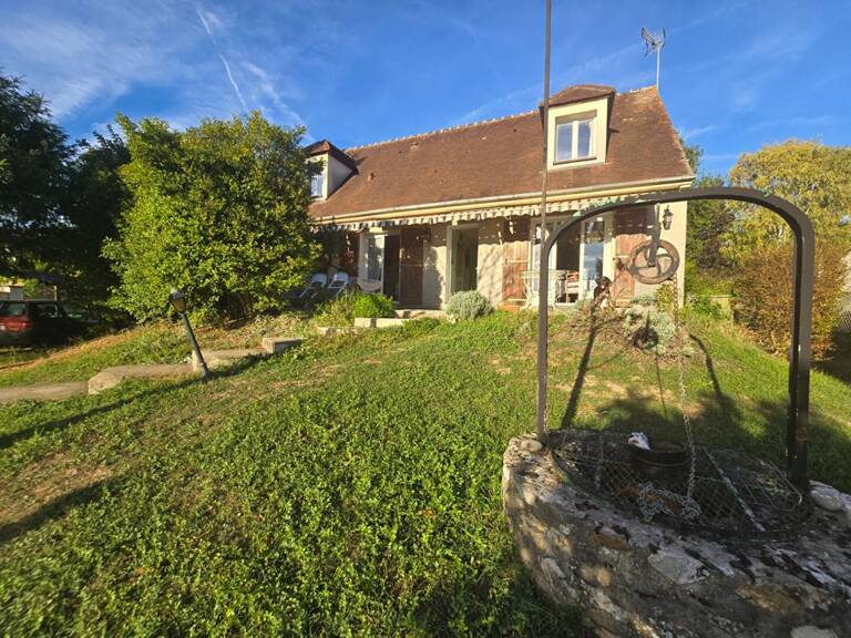 Maison 145 m2 habitables , plus de 250 m2 utiles vue sur la vallée - Bussy ST Martin — photo 1