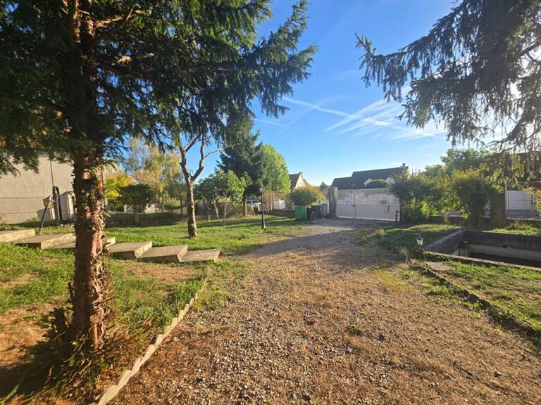 Maison 145 m2 habitables , plus de 250 m2 utiles vue sur la vallée - Bussy ST Martin — photo 1