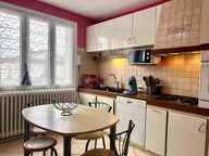 ROANNE Maison individuelle avec sous-sol complet sur terrain clos et arboré — photo 2