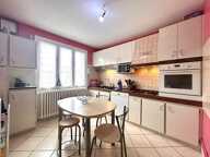 ROANNE Maison individuelle avec sous-sol complet sur terrain clos et arboré — photo 3