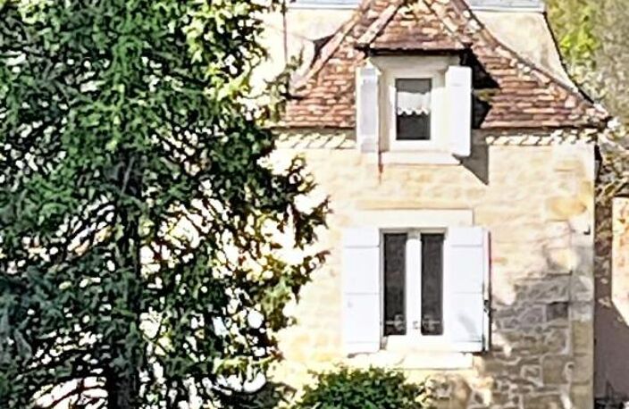 24330  Badefols D'Ans : maison de ville - 3 chambres-Aucun travaux — photo 2
