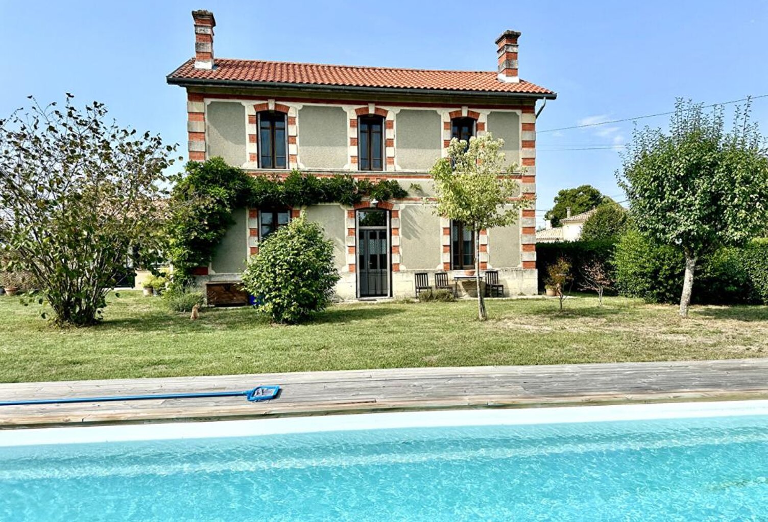 Maison Saint Girons D Aiguevives 6 pièce(s) 188 m2 — photo 1
