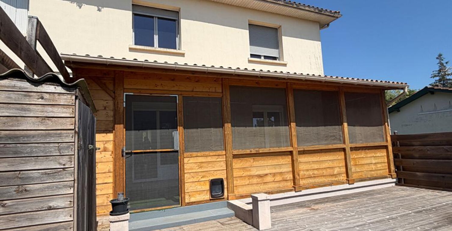 Maison Blaye 4 pièce(s) 120 m2 — photo 1