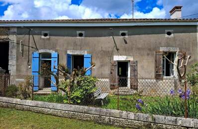 Maison de campagne à rénover - 120 m², 3 chambres, 1,8 ha de terrain avec chai à Saint-Palais-de-Négrignac — photo du bien