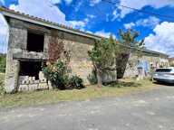 Maison de campagne à rénover - 120 m², 3 chambres, 1,8 ha de terrain avec chai à Saint-Palais-de-Négrignac — photo 2