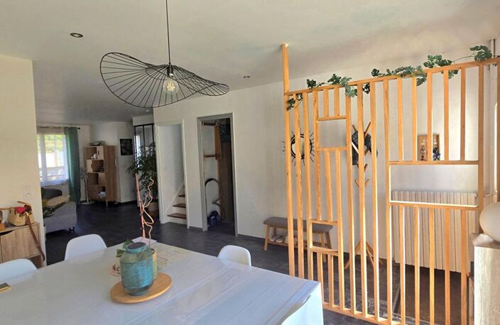Maison Cusset 6 pièce(s) 130 m2 — photo 2
