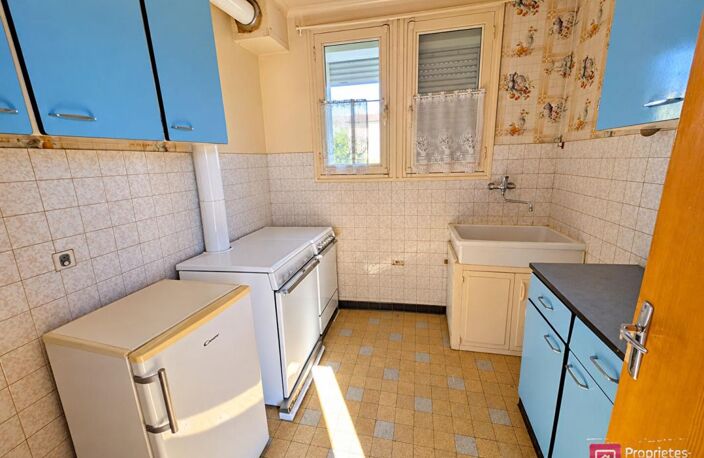 MIGENNES 89400 Pavillon de 4 chambres avec sous-sol complet, beau potentiel — photo 5