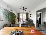 Appartement traversant avec terrasses, garage et cave — photo 2