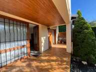 Maison avec jardin, garage et terrain constructible — photo 3