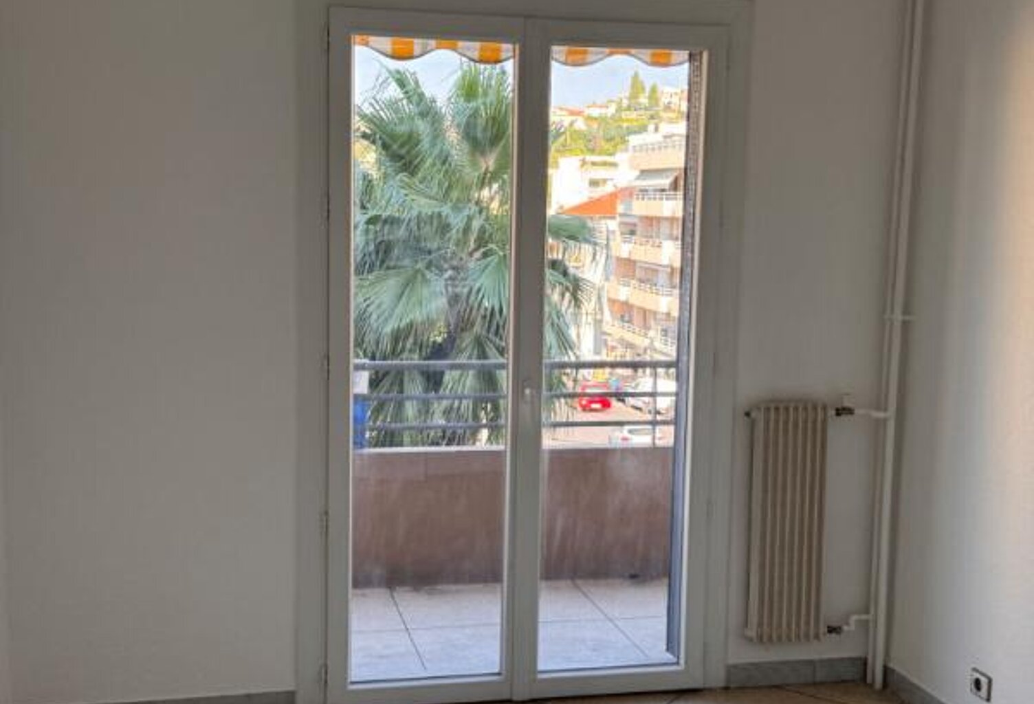 Appartement  Centre Ville / Cagnes Sur Mer 3 pièce(s) 55.19 m2 — photo 1