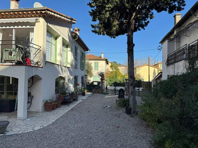 Vence  Centre Ville, Maison de Ville 5 Piéces 114 m2 — photo du bien