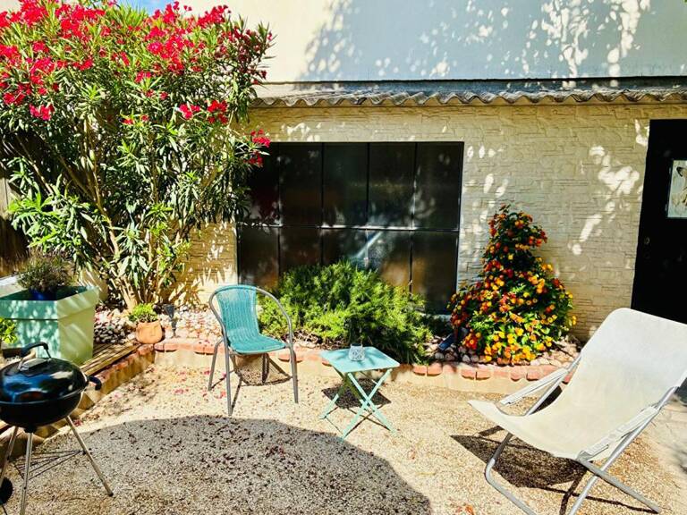Maison rénovée 100 m²  Terrasse + jardin  428 000 — photo 1