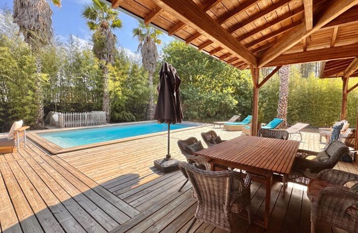 Villa bois de plain-pied avec piscine — photo 2
